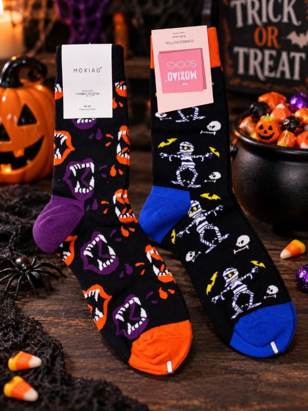 Womens Halloween Crew Socks 2 Pack Vampires Fangs Dancing Mummies Black Blue